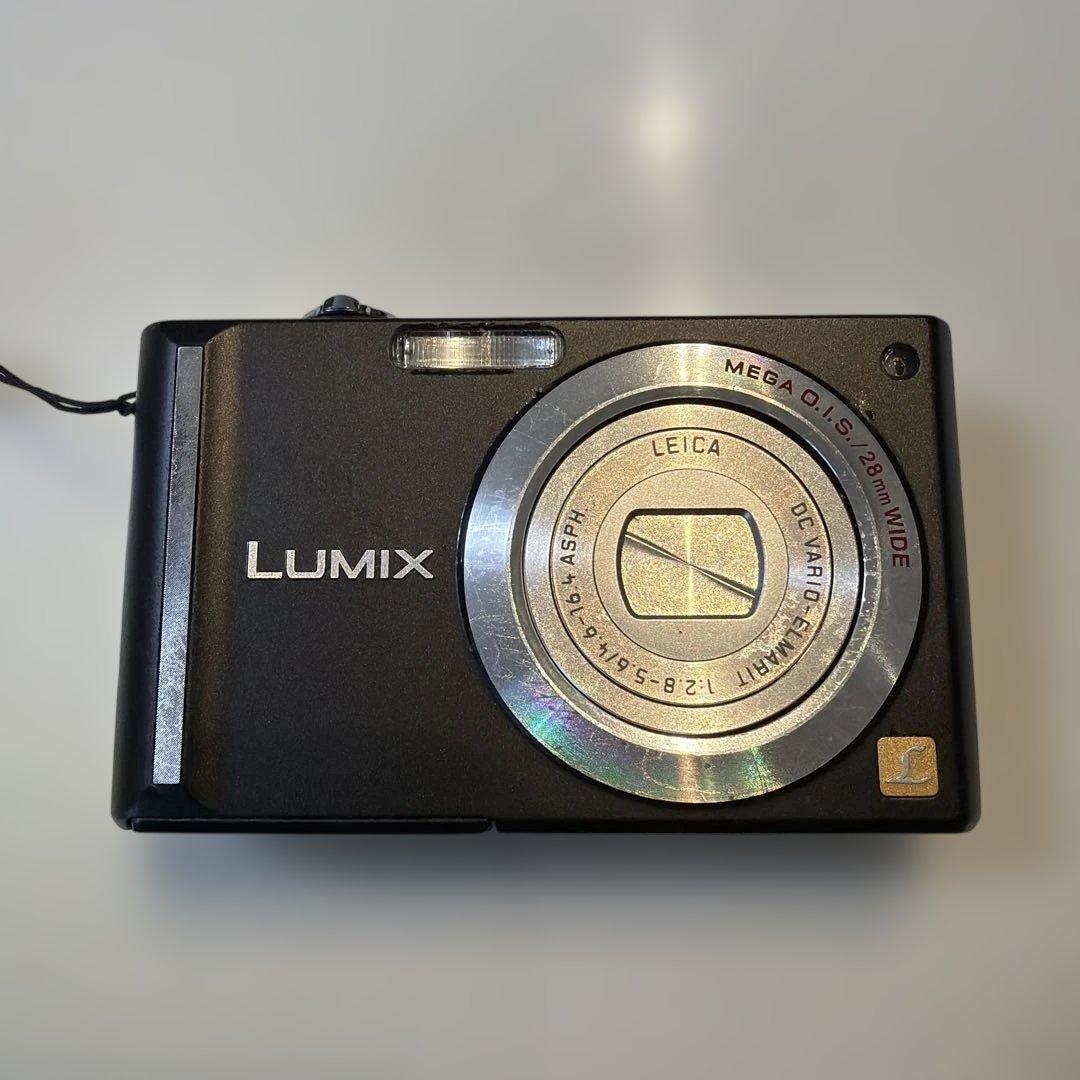パナソニック LUMIX コンパクトデジタルカメラ　DMC-FX55