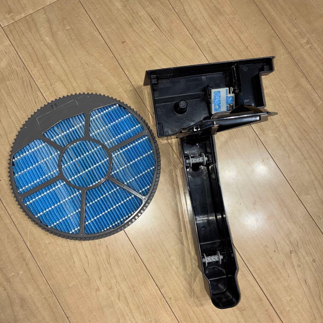 SHARP プラズマクラスター KC-HD70-W 除加湿空気清浄機 19年製