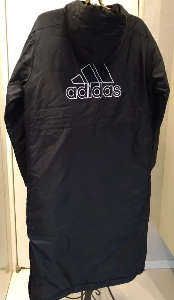 アディダス ベンチコート 新品 黑 ブラック M