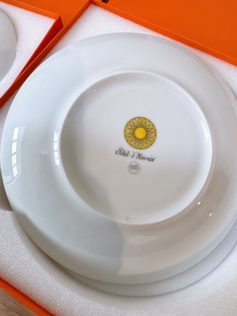 HERMES ソレイユ・ドゥ・エルメス　イエロー