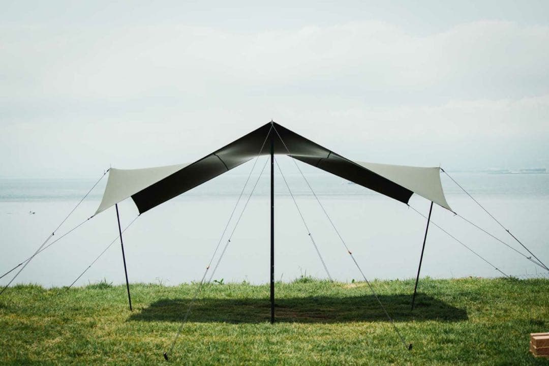 ポール4本セット❗️【完売品】ハイスペックタープ　THETARP ザ・タープカーキ