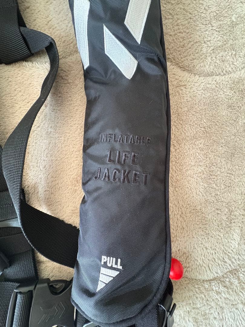 k’z  ダイワ(Daiwa)膨張式ライフジャケット ブラック