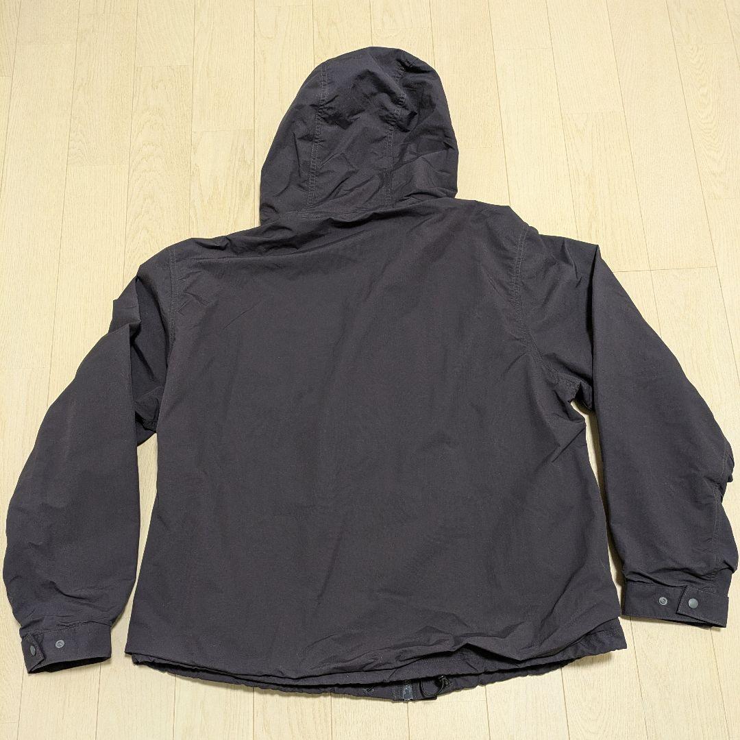 patagonia フード付きナイロンジャケット ダークグレー