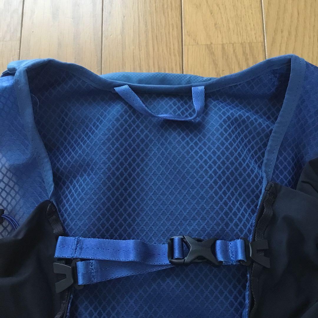 試着のみ　THE NORTH FACE TR10 ベスト