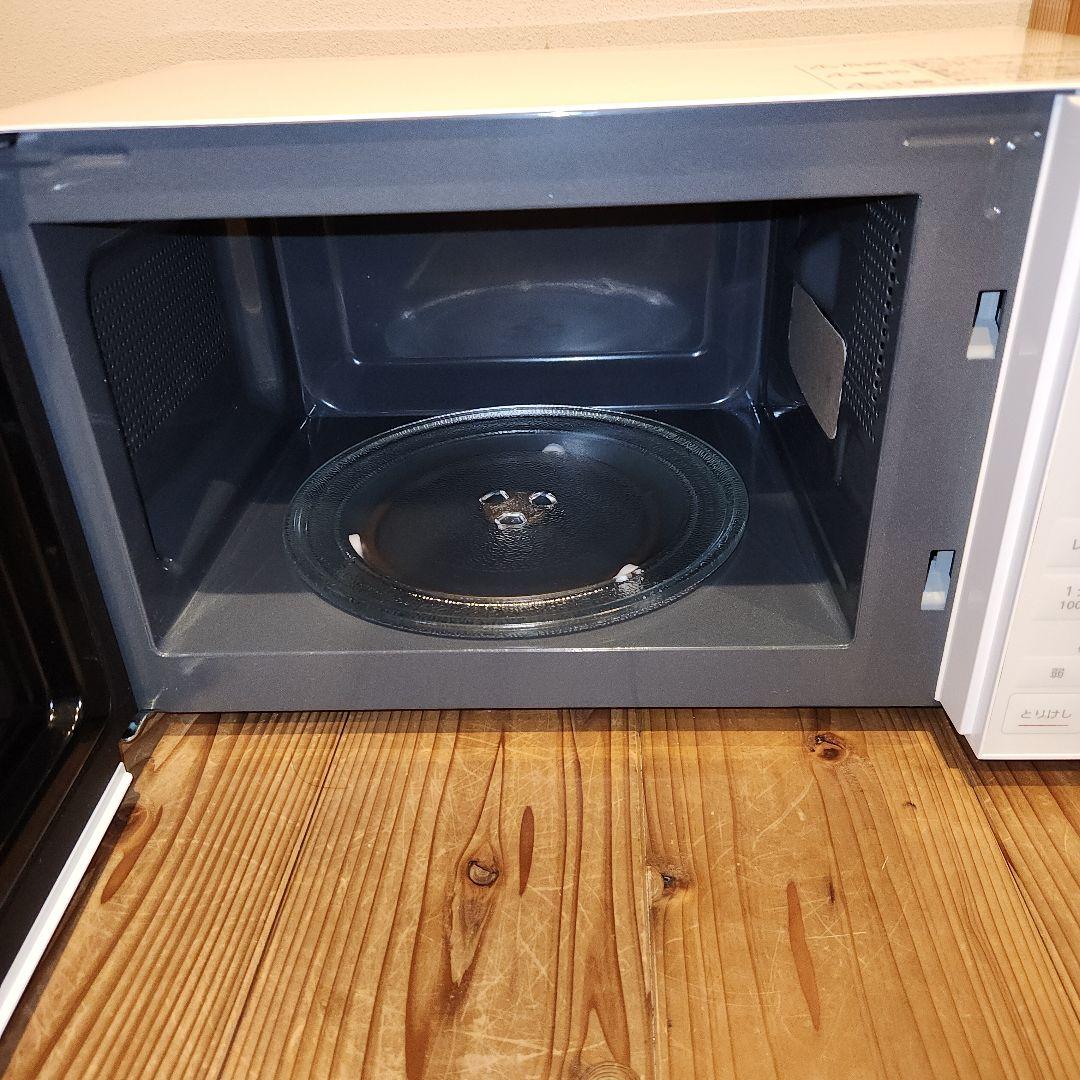 美品　アイリスオーヤマ　電子レンジ　PMG-T179-W　2024年製