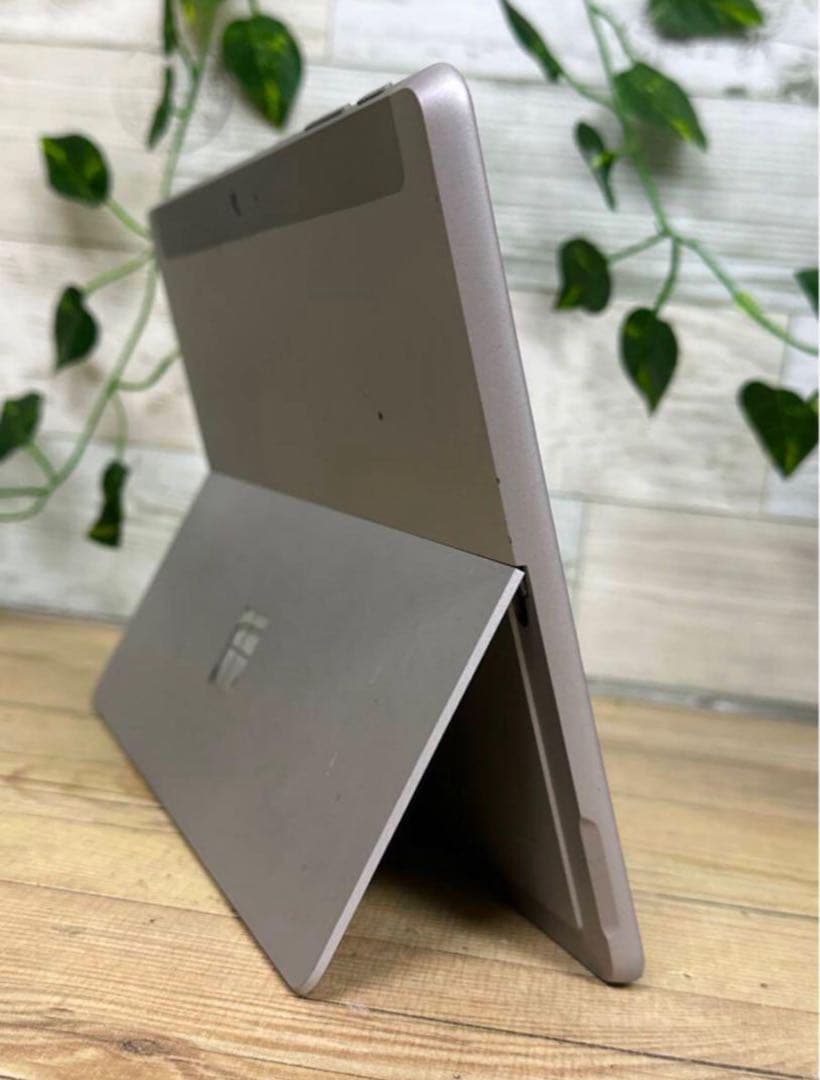KB付　SURFACE GO 4415Y RAM:4GB SSD:64GB