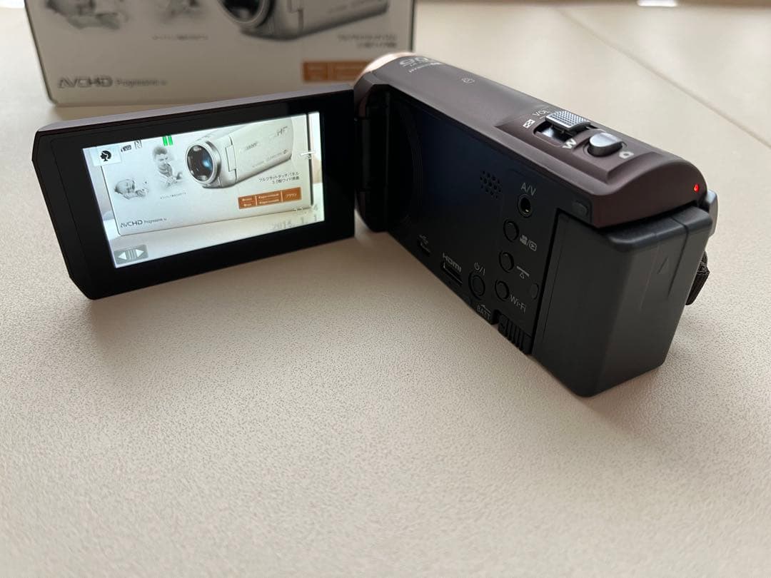 Panasonic フルHD デジタルハイビジョンビデオカメラHC-V550M