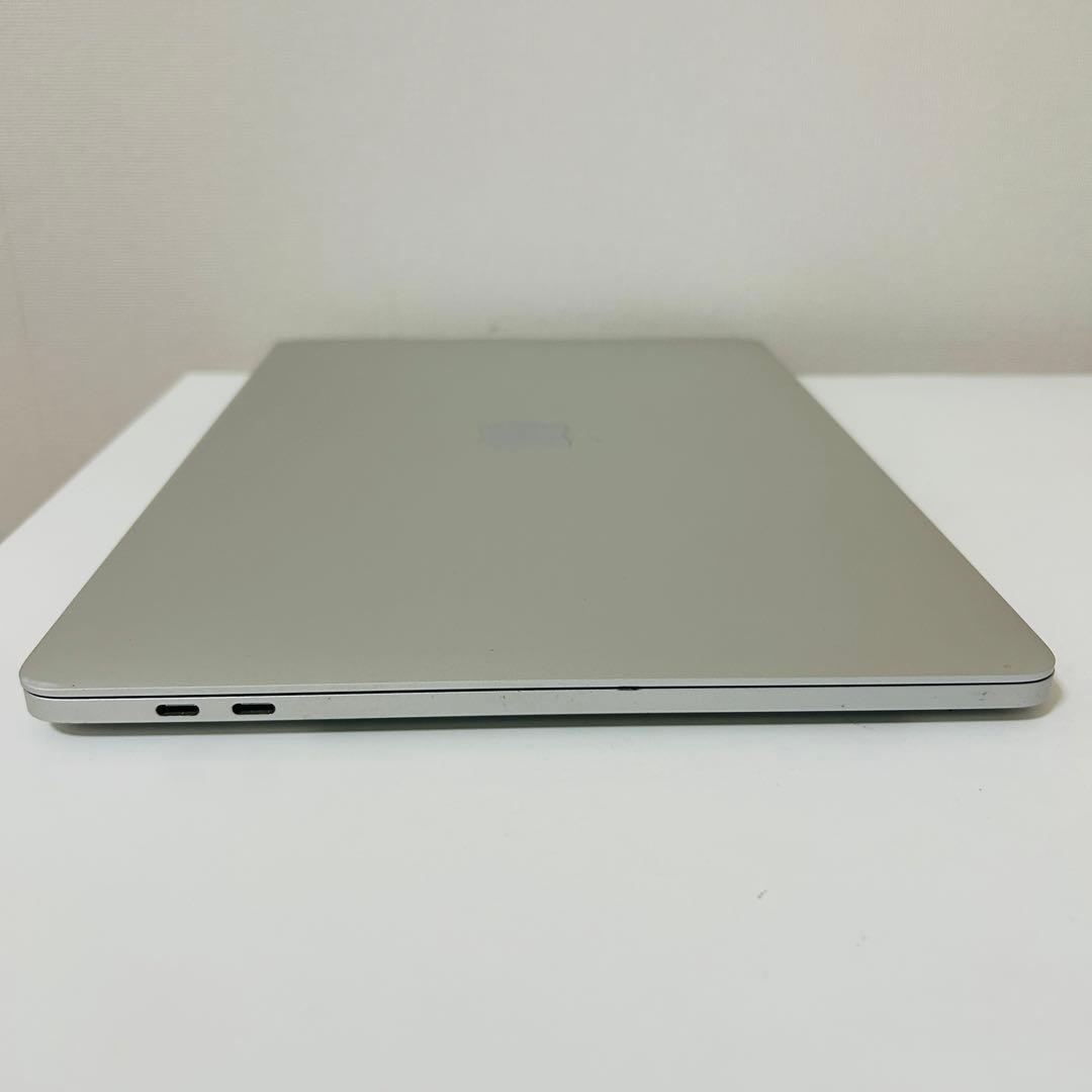 【傷なし】MacBook Pro 13インチ 2018 Touch Bar搭載