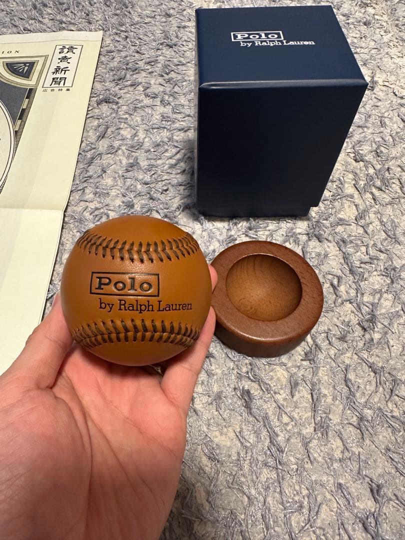【非売品•新品】ラルフローレンMLBコラボ記念レザーボール、ステッカー、新聞