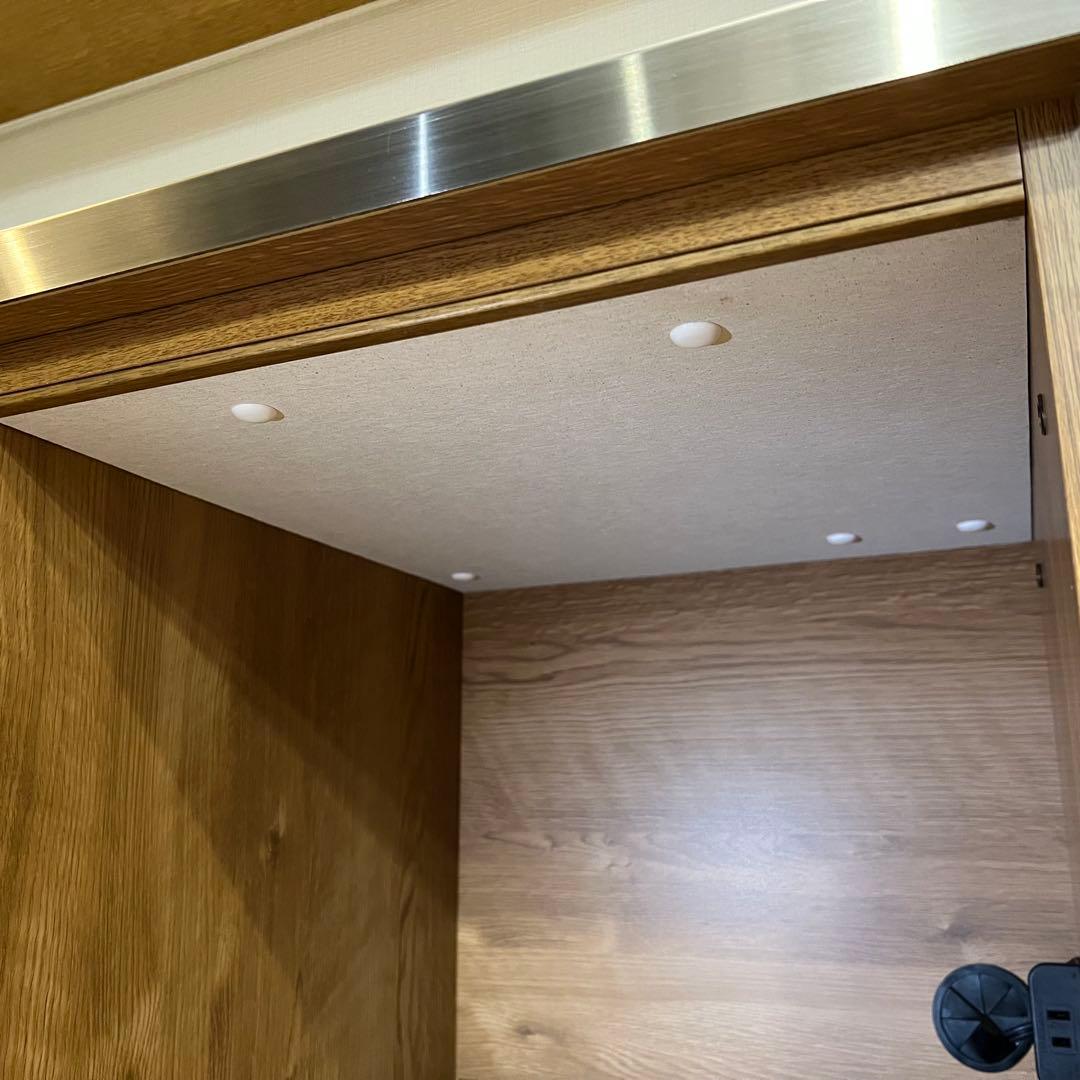 (お値下げ)クラッシュゲート 関家具 キッチンボード