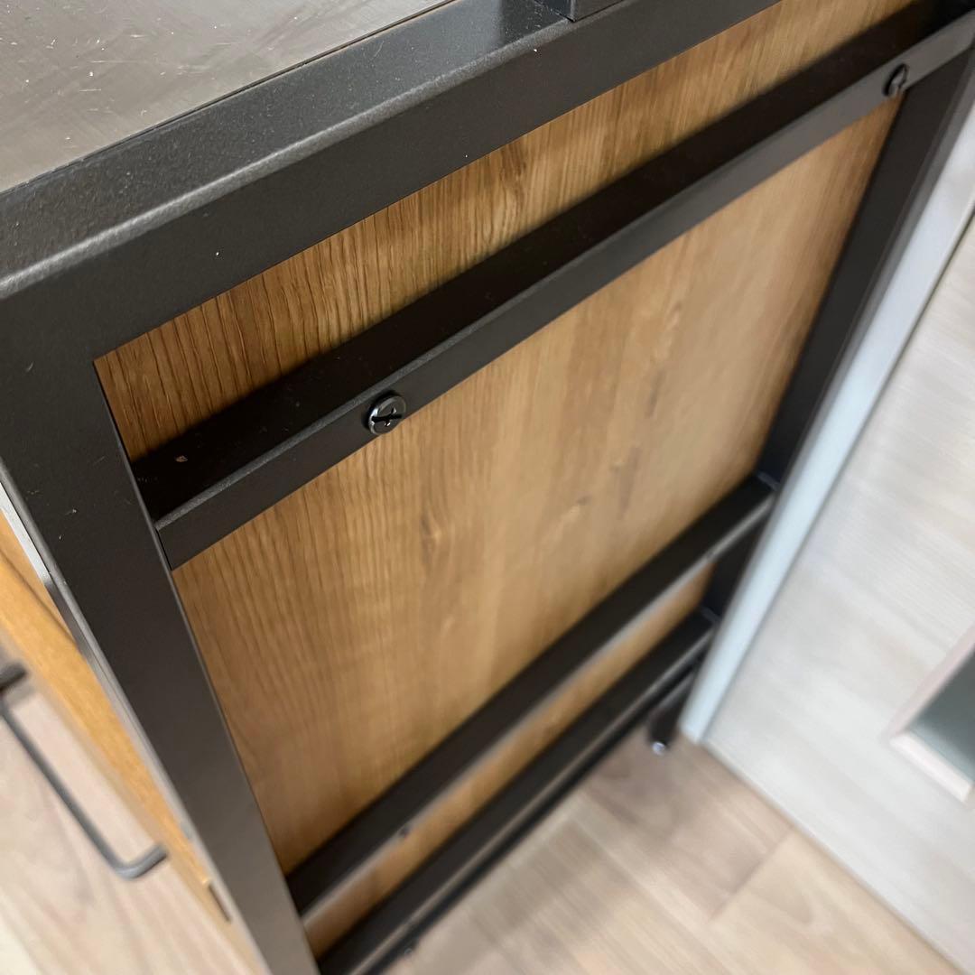 (お値下げ)クラッシュゲート 関家具 キッチンボード