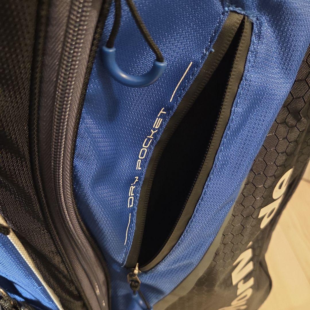 TaylorMade 軽量キャディバッグ 黒/青