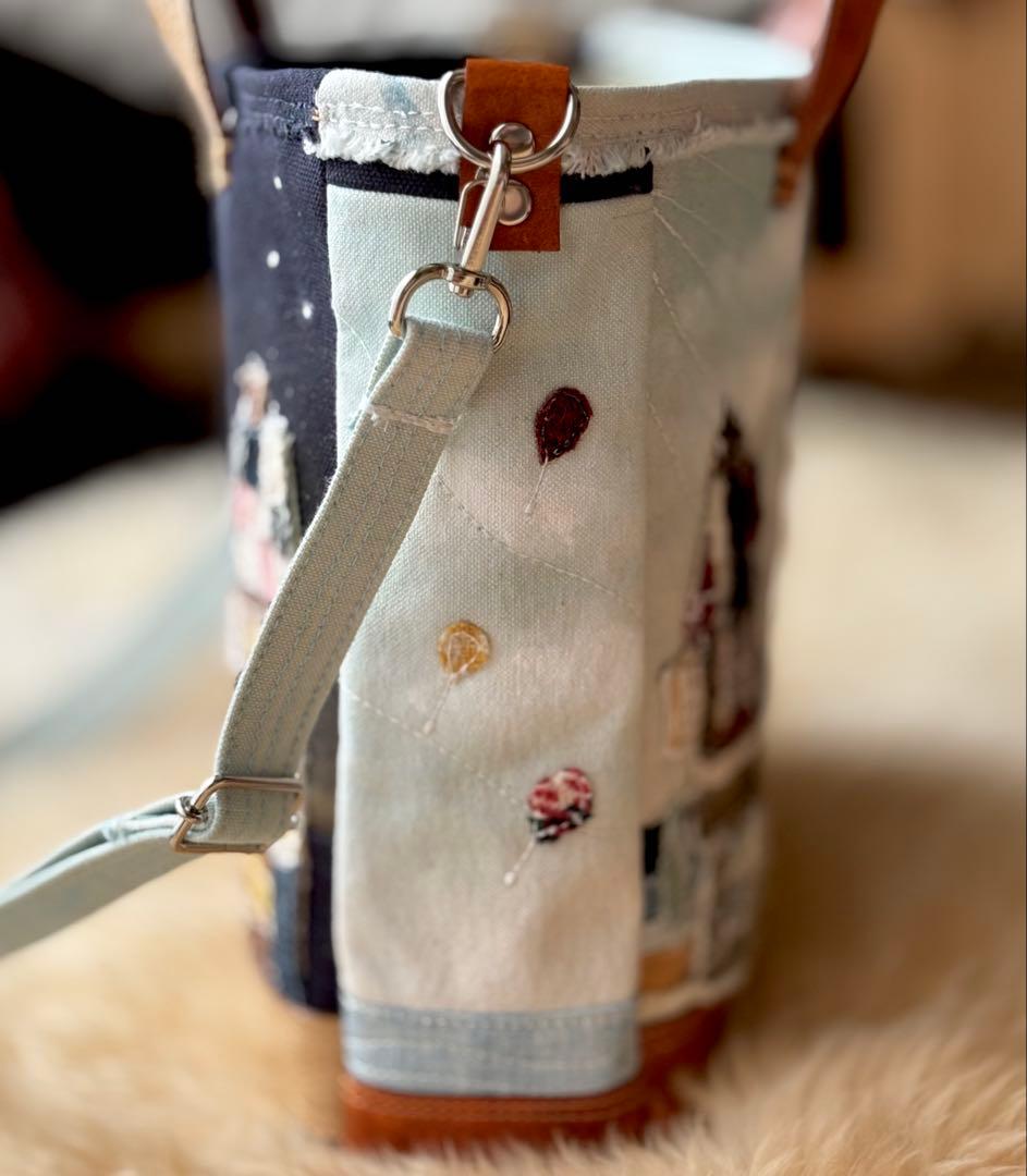 (手づくり)\"海の見える街\"ショルダートートバッグ刺繍アップリケ