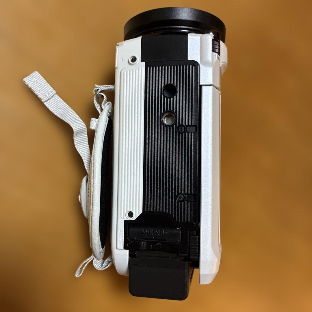 4K ビデオカメラ HC-VZX990M-W　パナソニック　Panasonic