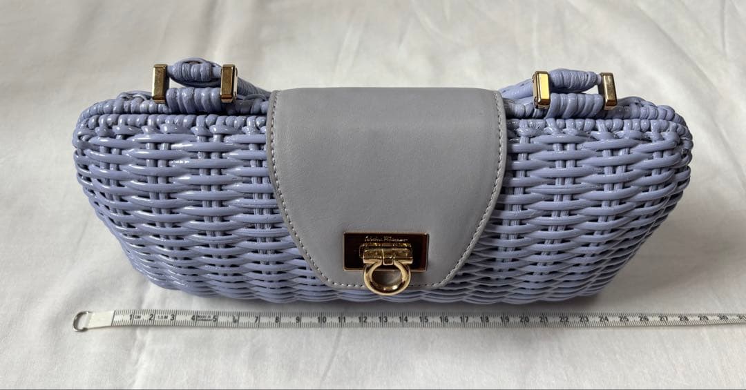 【Salvatore Ferragamo】 フェラガモ ミニ かごバッグ