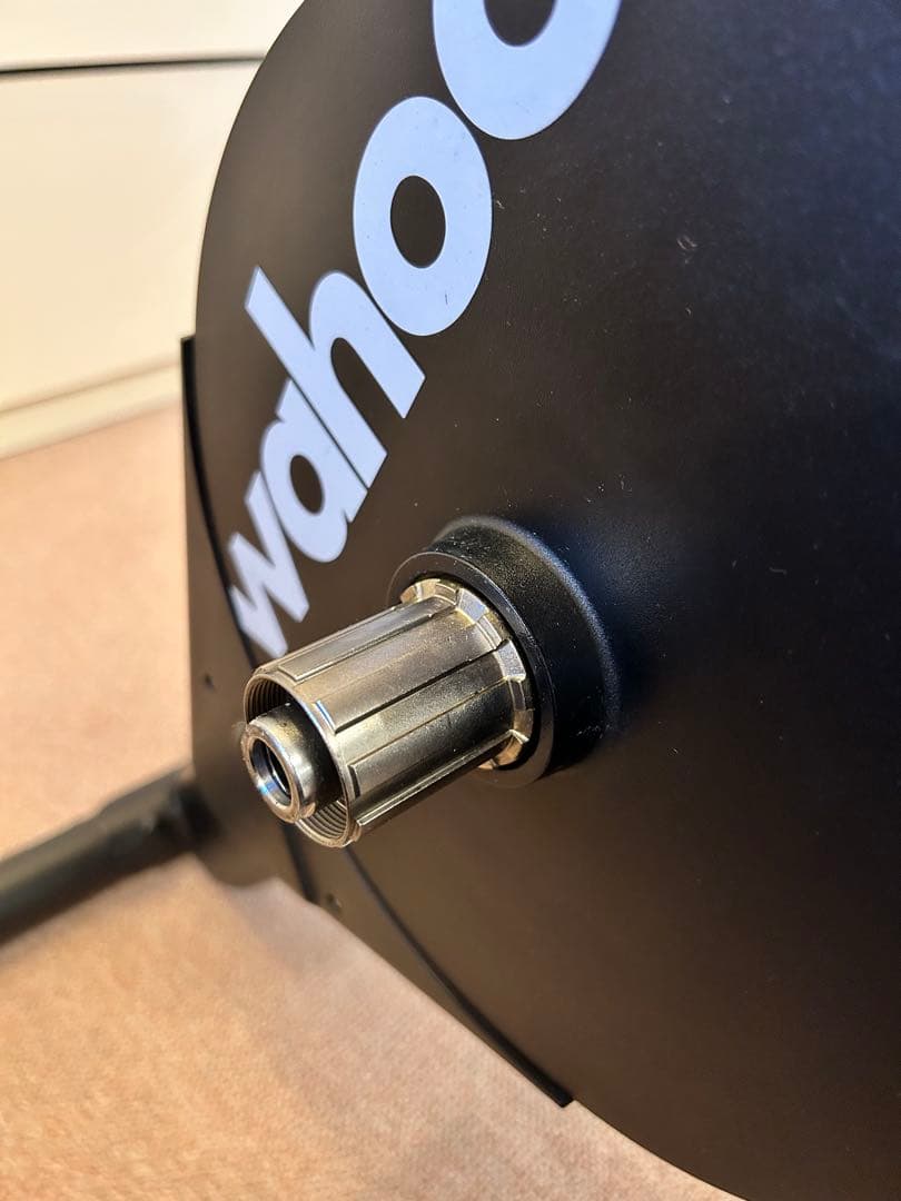 wahoo KICKR CORE スマートバイクトレーナー