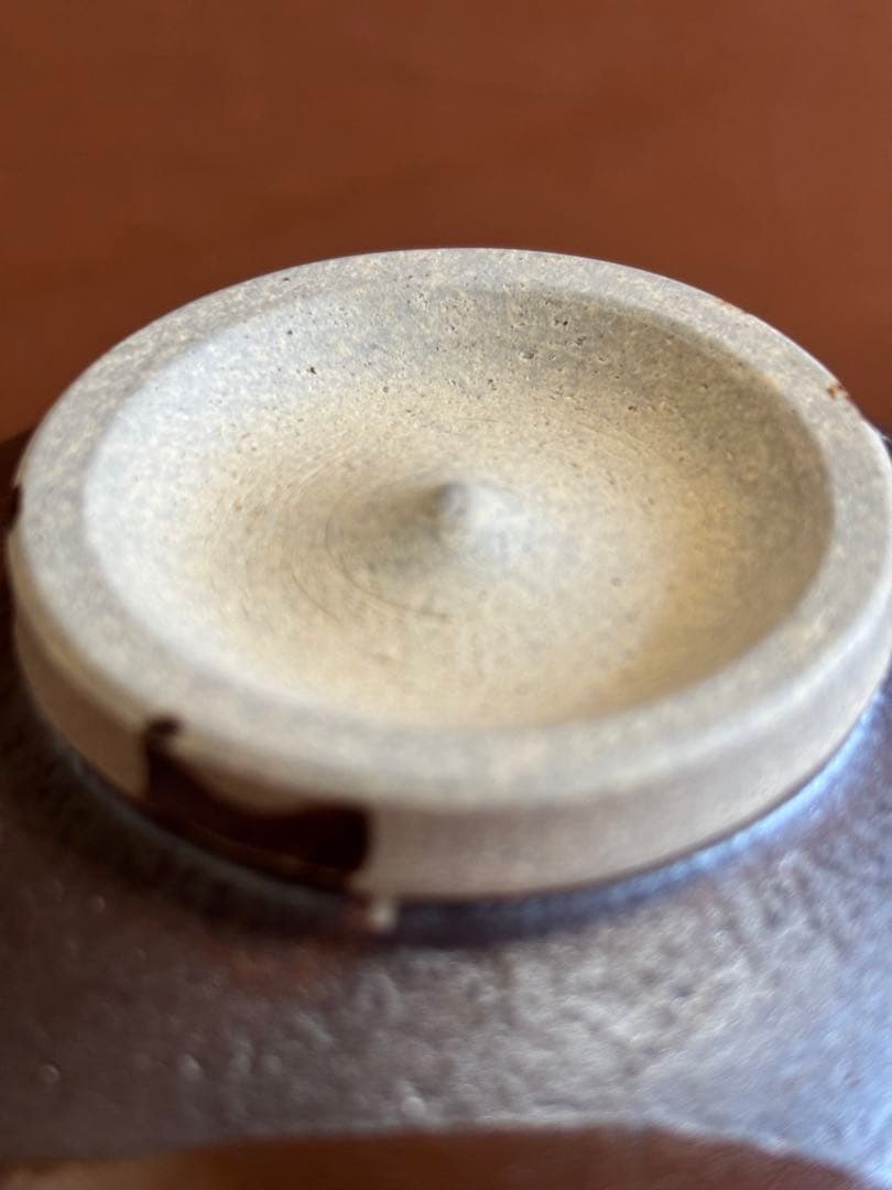 やまちゃん河井寛次郎作寛彫銘柿鉄釉茶碗大正11年作　秀逸一品　検中国朝鮮倣