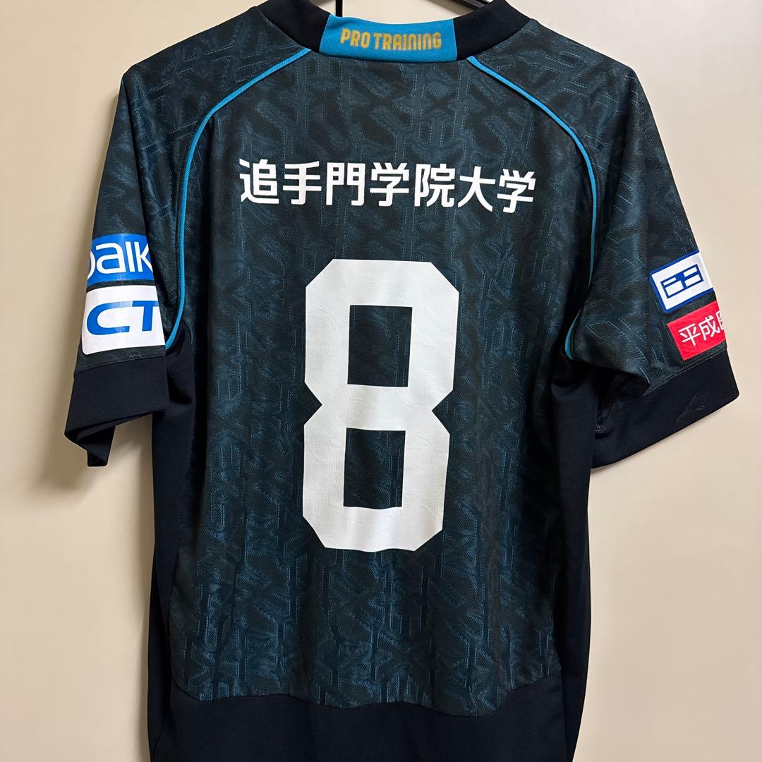 ガンバ大阪　トレーニング　シャツ