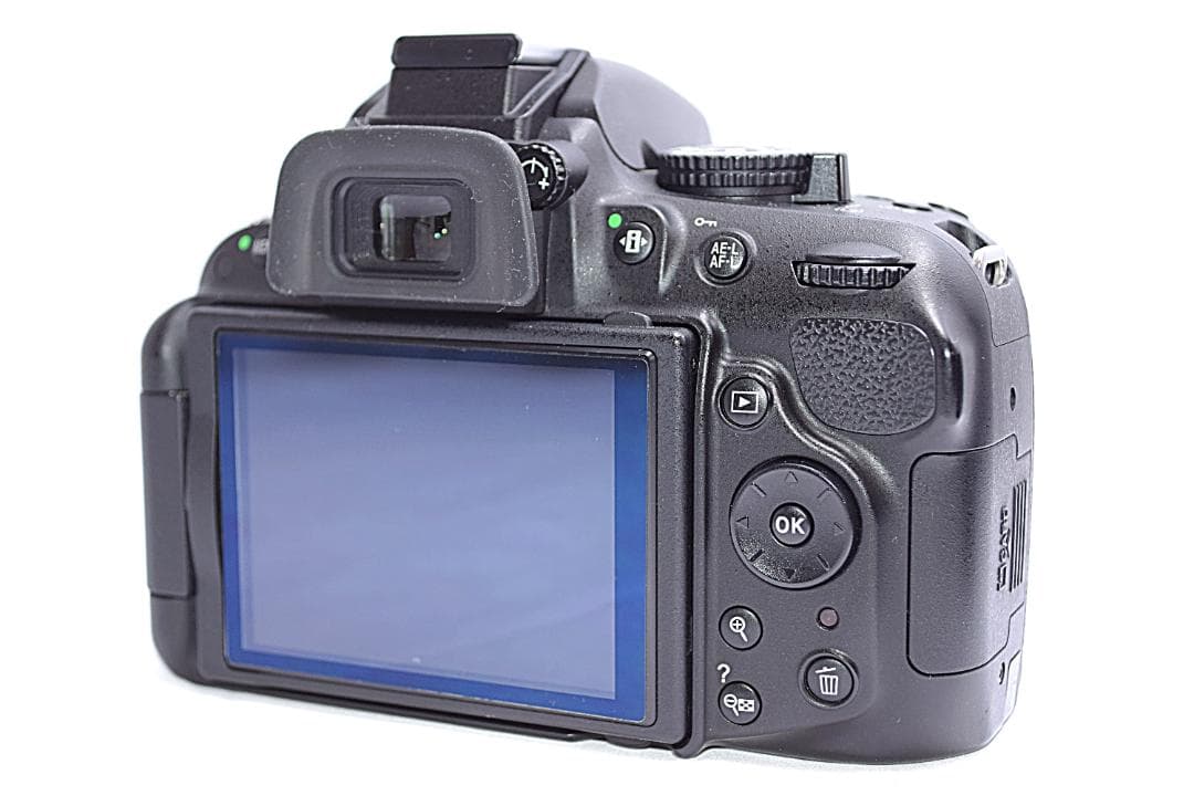 ✨Nikon D5200✨すぐ使える✨デジタル一眼レフ✨自撮りOK✨ニコン✨