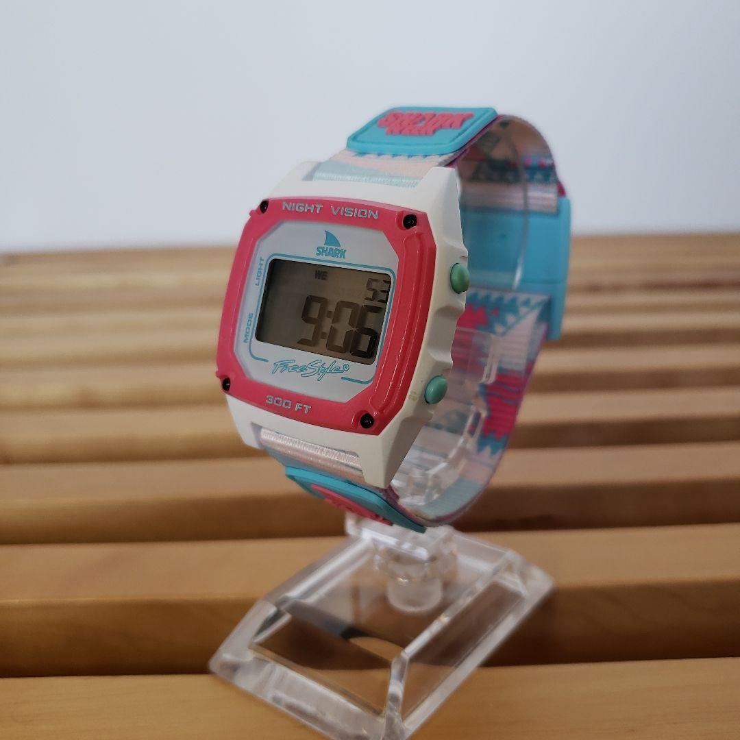 Freestyle フリースタイル 腕時計 シャーク クラシック ピンク 白