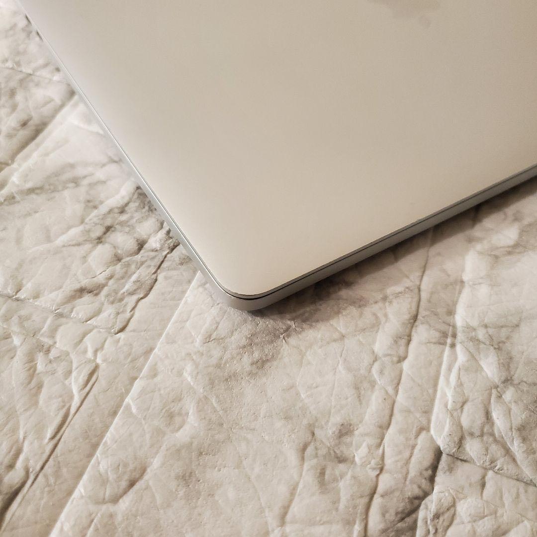 MacBook Pro 13インチ 2019 i5 8GB 128GB シルバー