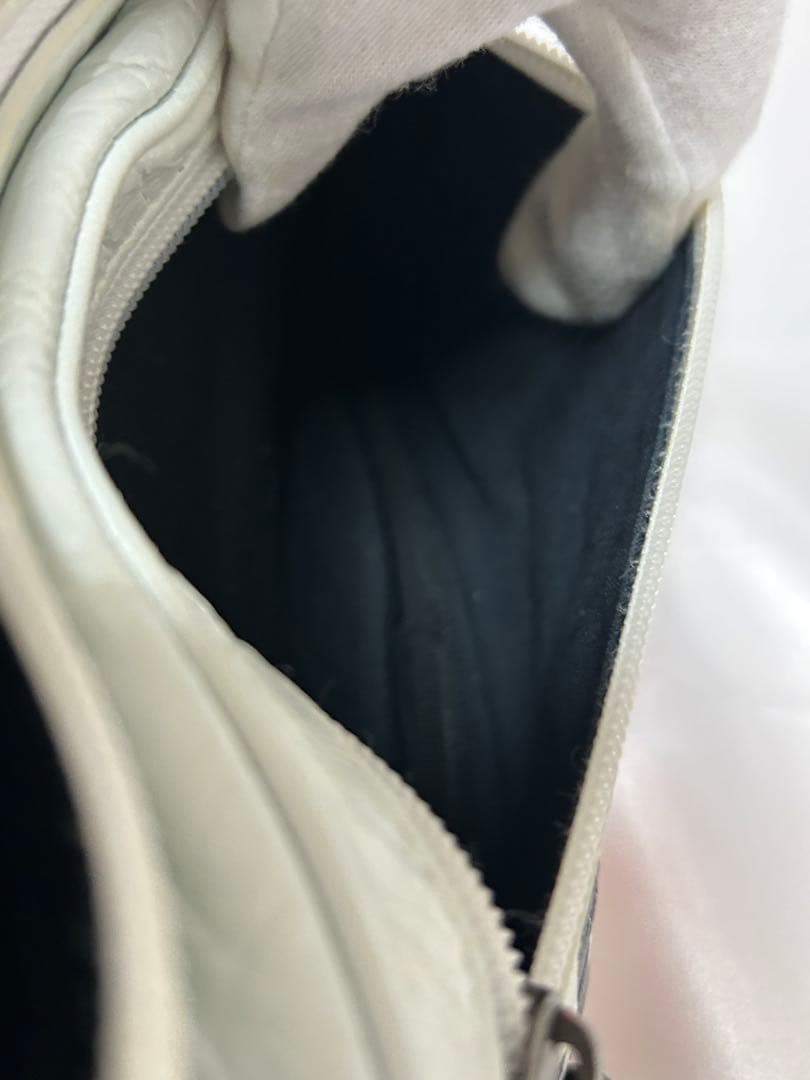 BALENCIAGA バレンシアガ グラフィティ エクスプローラー ボディバッグ