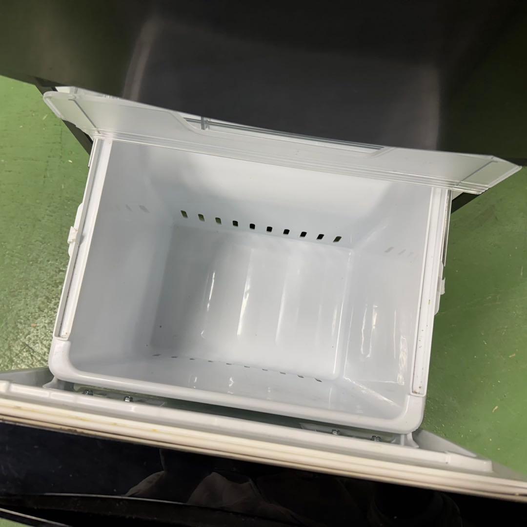 240★2021年製★東芝　冷蔵庫　ブラック　黒　大型　一人暮らし