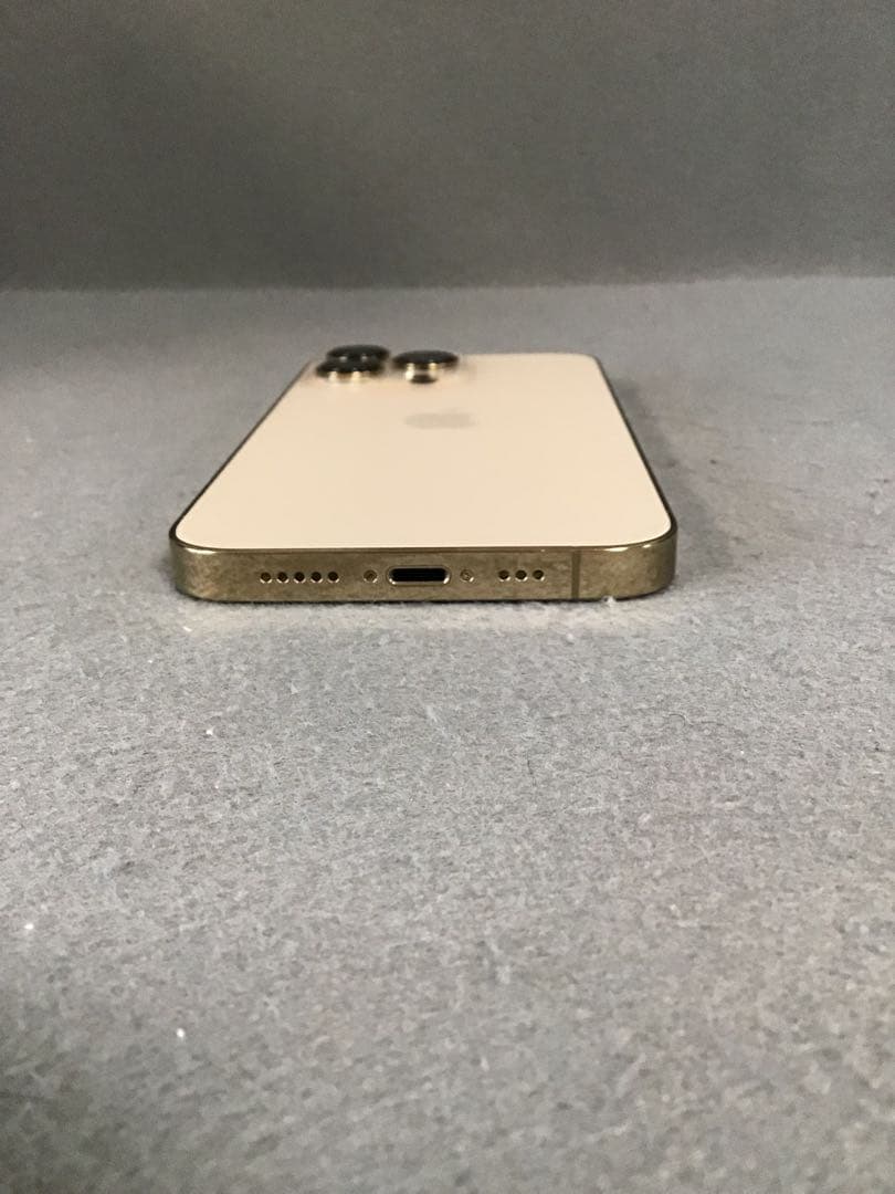 美品　Appleストア版　SIMフリー　iPhone13 Pro 128GB