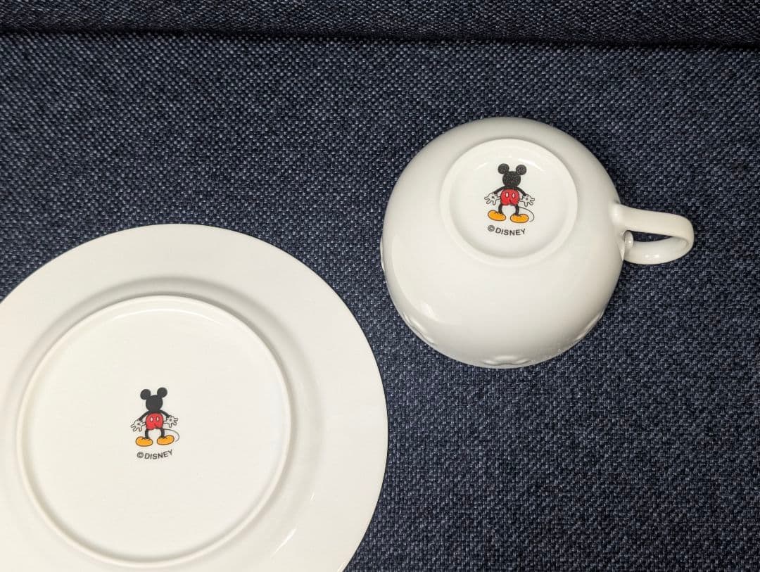 ディズニー ミッキー 白磁 食器28点セット