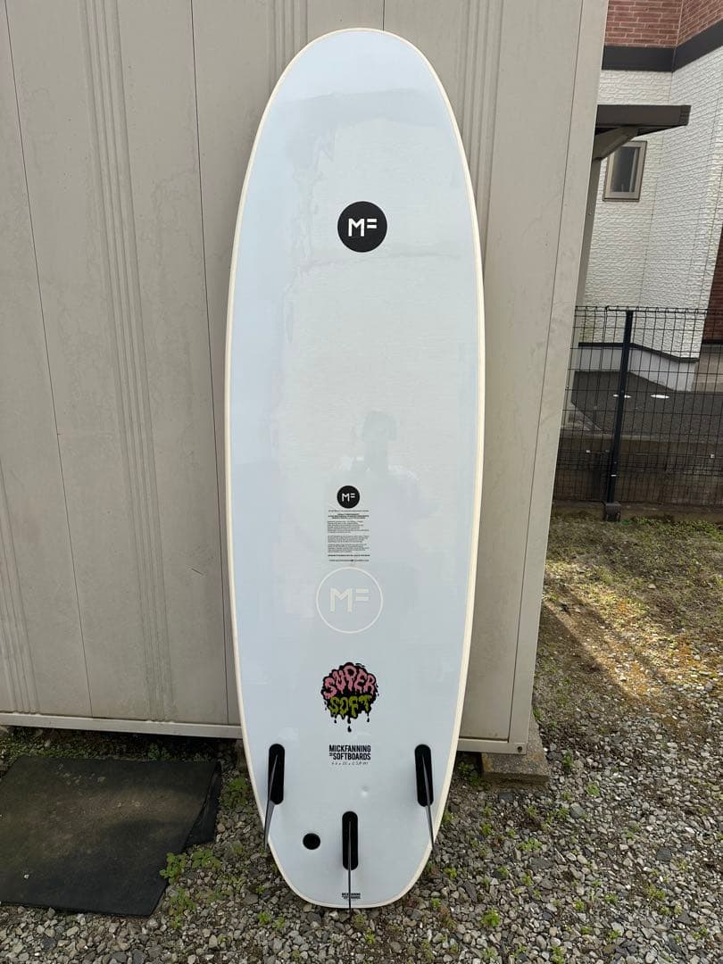 サーフボード　ワックス落としandワックス付き