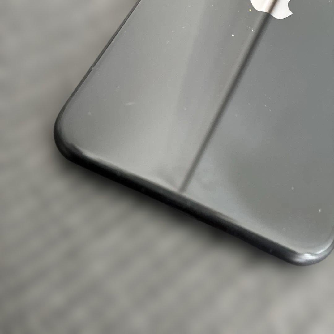 Apple iPhone SE 64GB SIMフリー