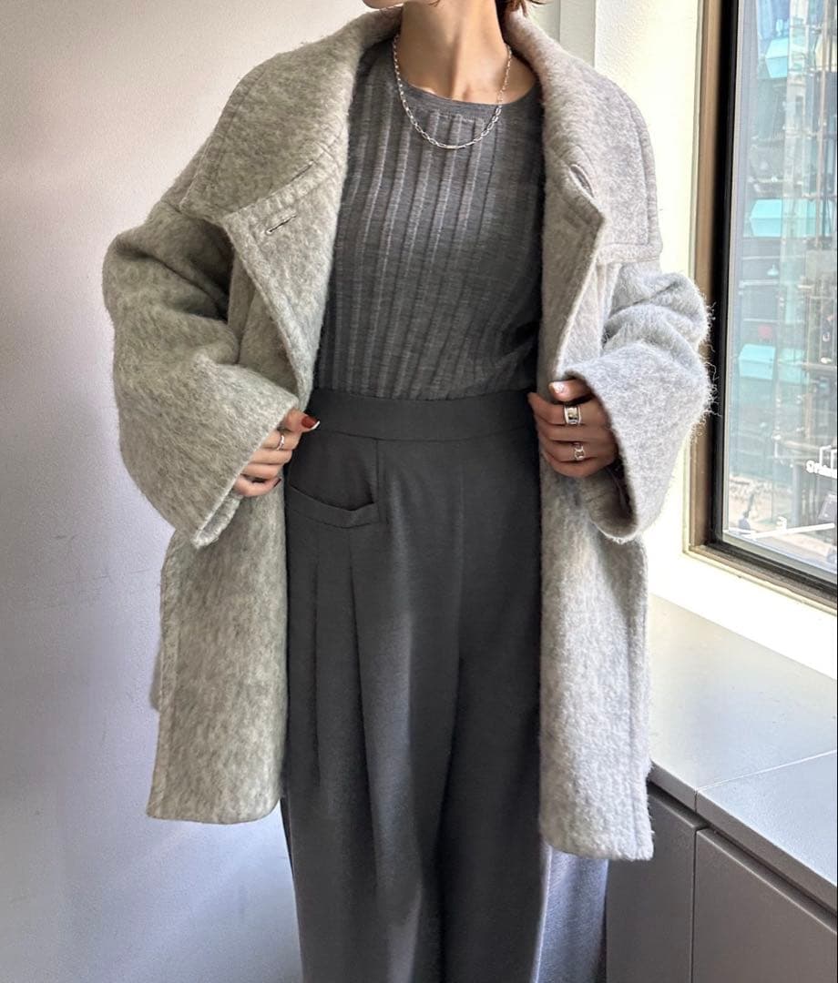 ウール混紡 ダブルブレストコート ベージュ