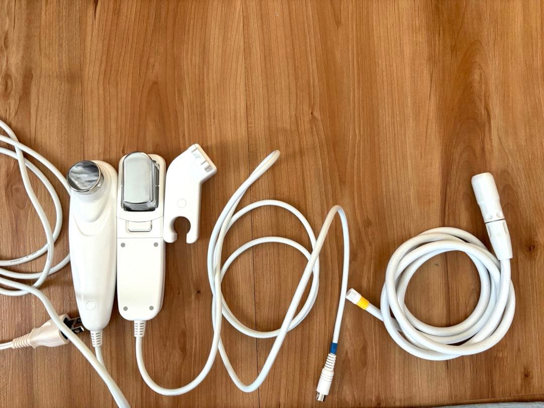 GRANCUBE フェイシャルマシン　タキガワ　グランキューブ　エステ　超音波