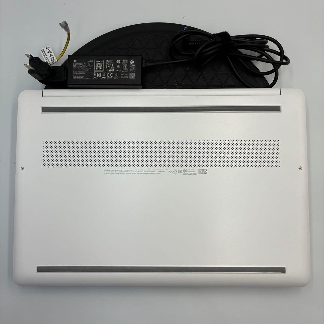 Windowsノート本体 HP 15s-fq5042TU i5-1235U 16GB windows11