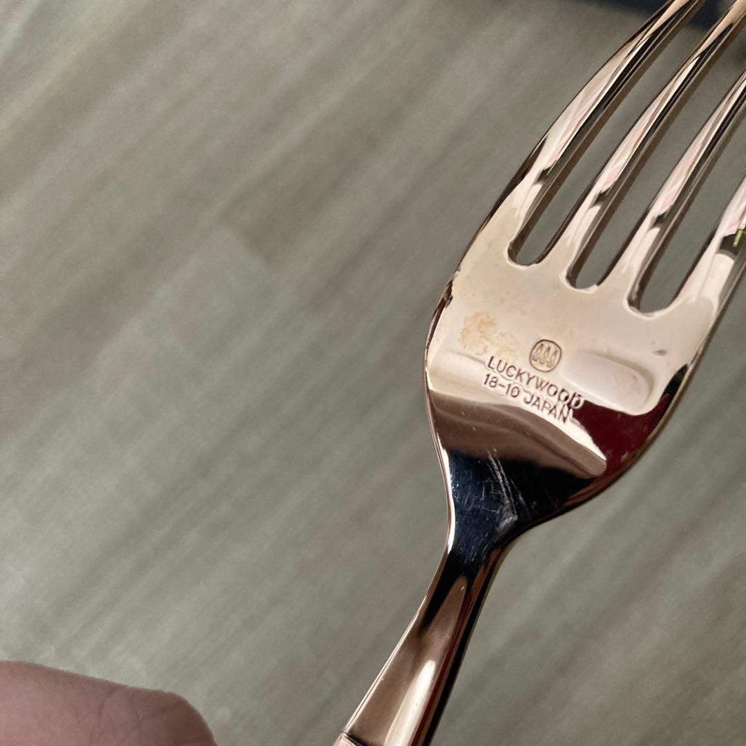 【匿名配送】LUCKY WOODのカトラリーセット