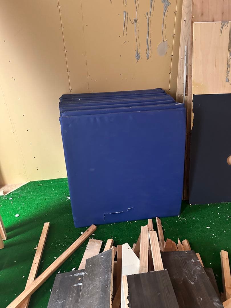 シミュレーションゴルフ　室内防球マット　プロジェクター　専用スクリーン