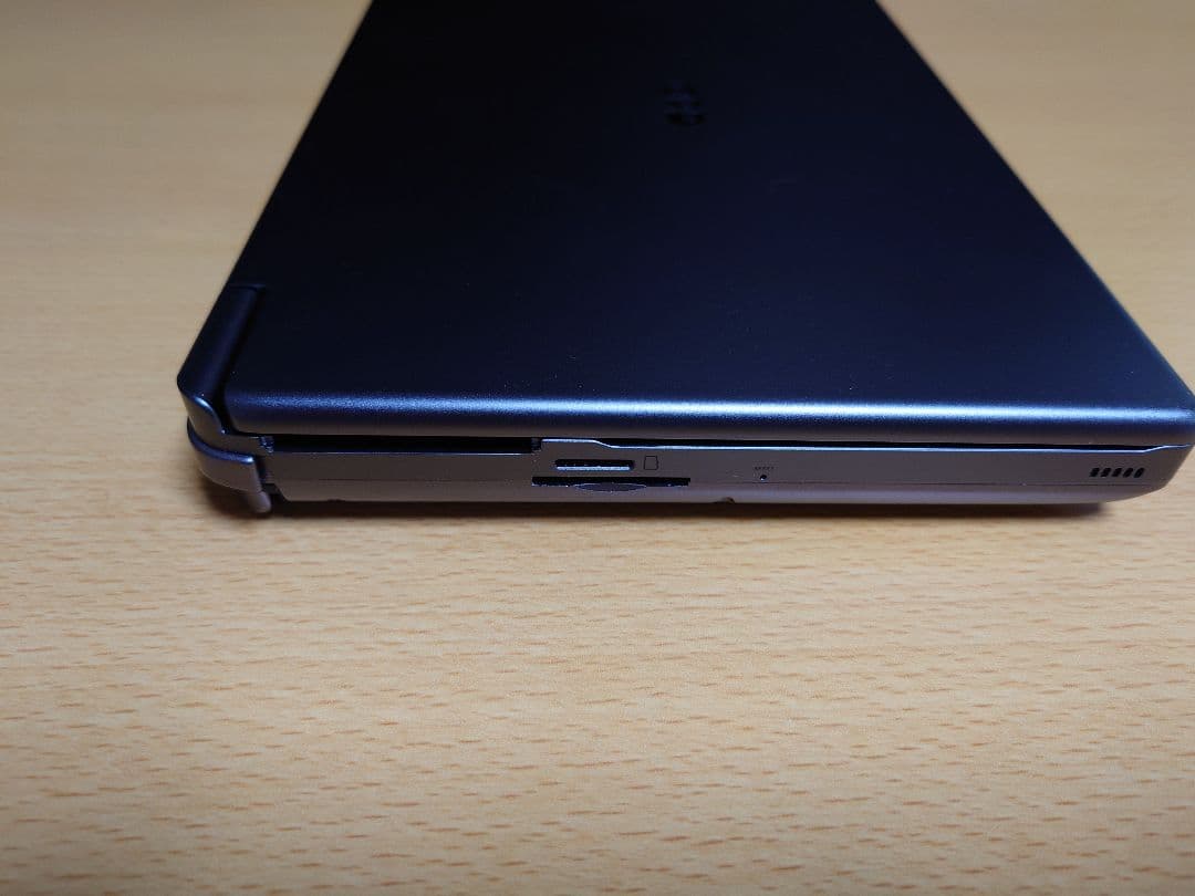 GPD WinMax2 (6800U) （メモリ/SSD：32GB/1TB)