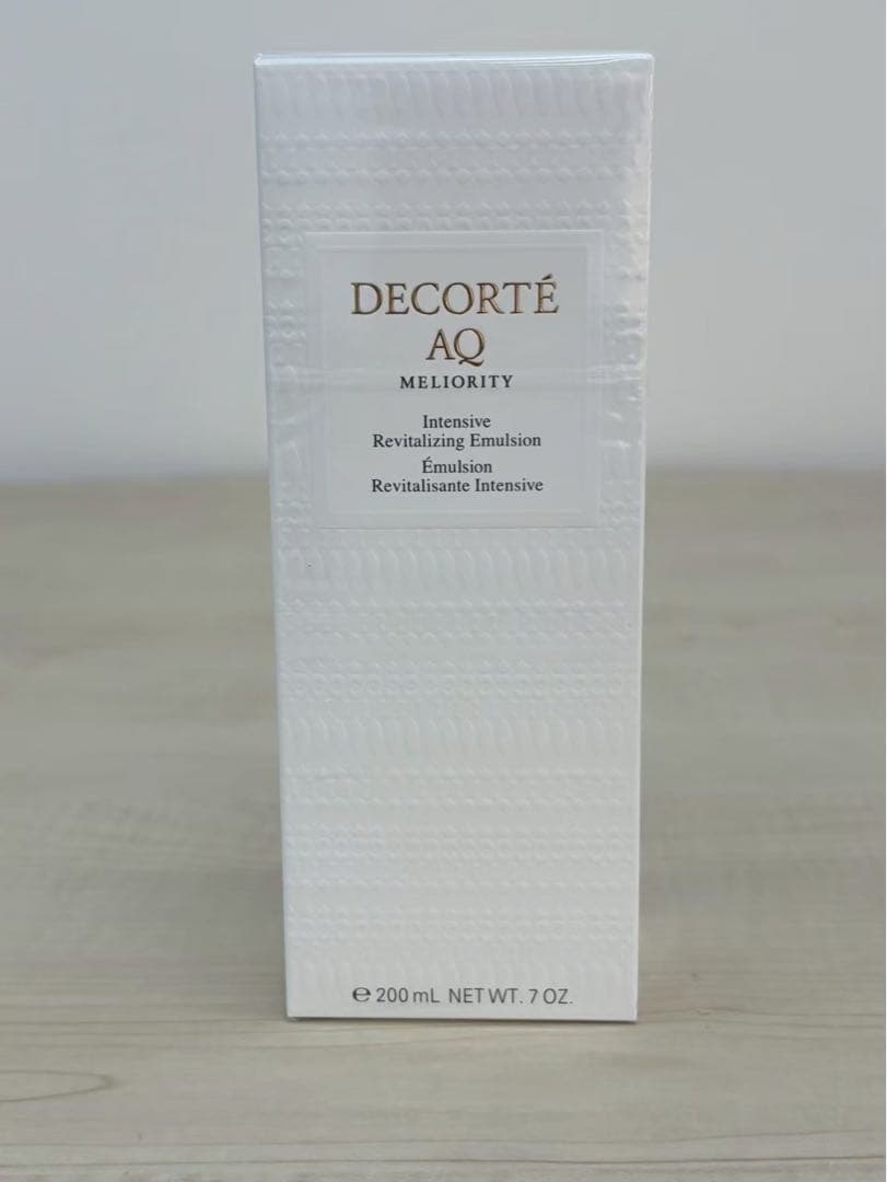 コスメデコルテ✨AQミリオリティーリペアエマルジョン（乳液）200ml