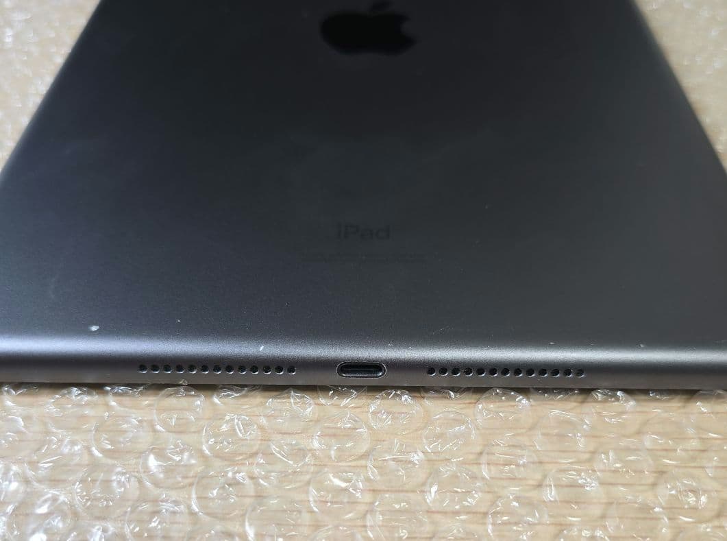 ゆ*！様 iPad 7◼️第7世代■Wi-Fi版◼️バッテリー極良品◼️166