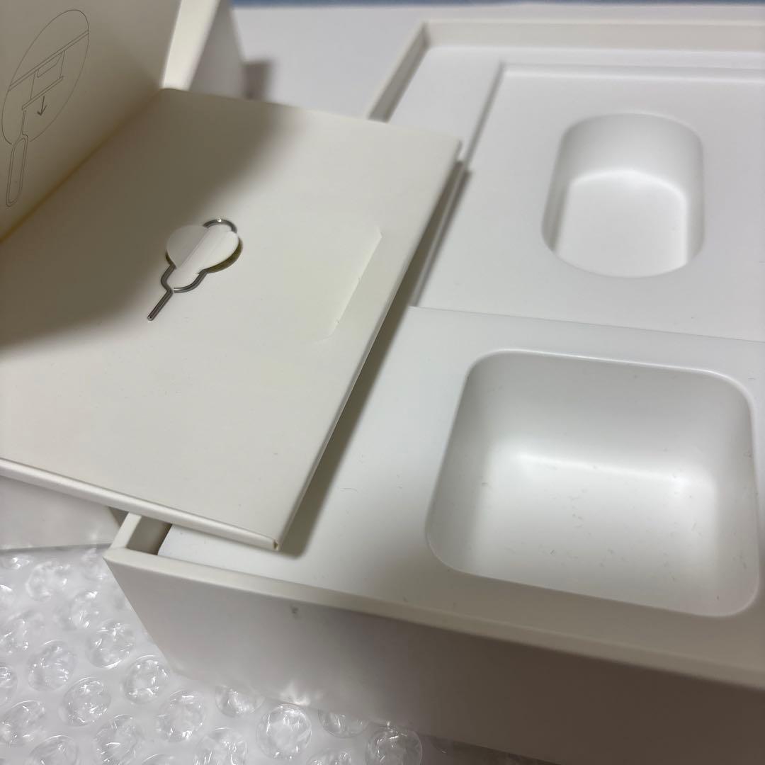 美品 iPad Mini 第4世代 32GB Wi-Fi Simフリー