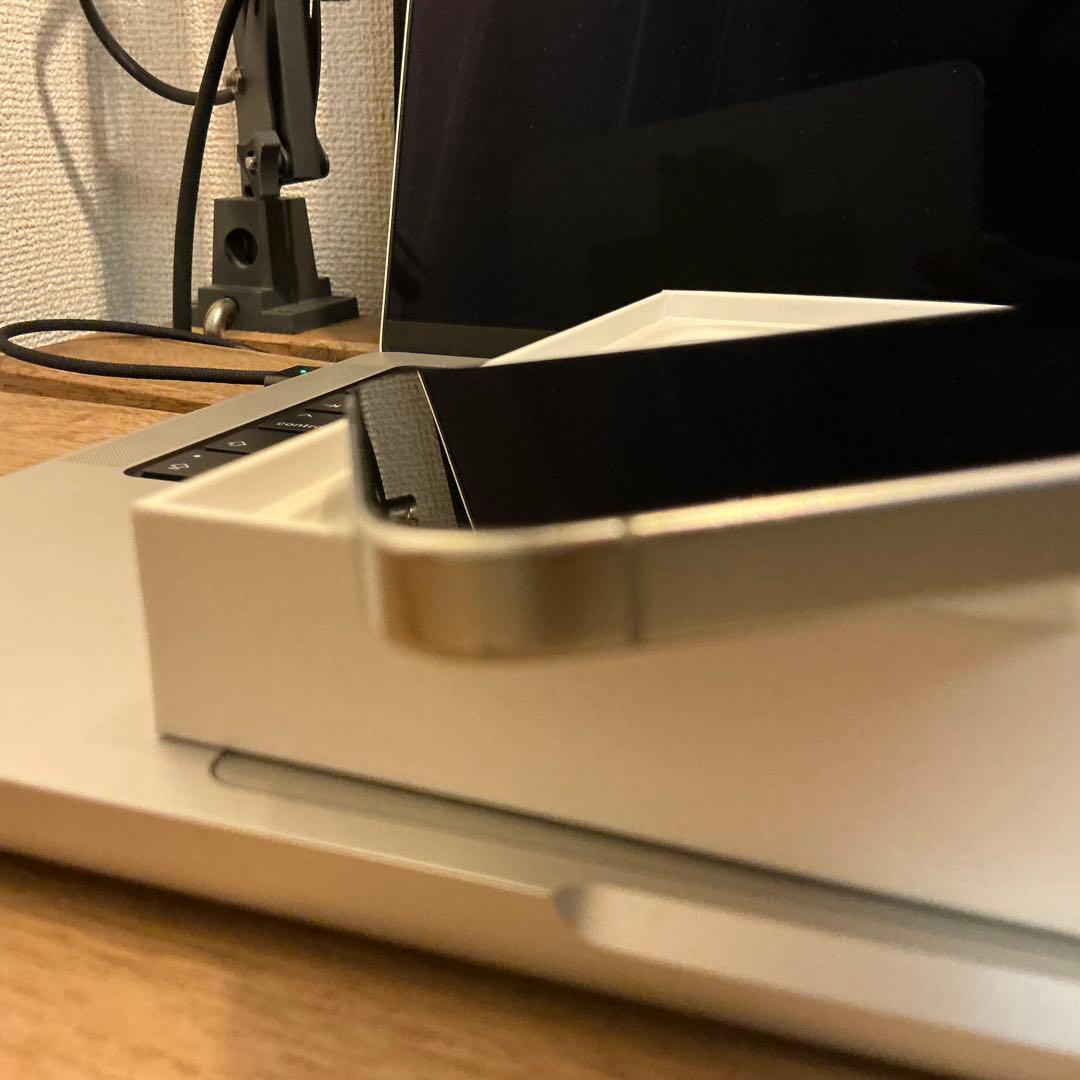 Apple iPhone 15promax ホワイト