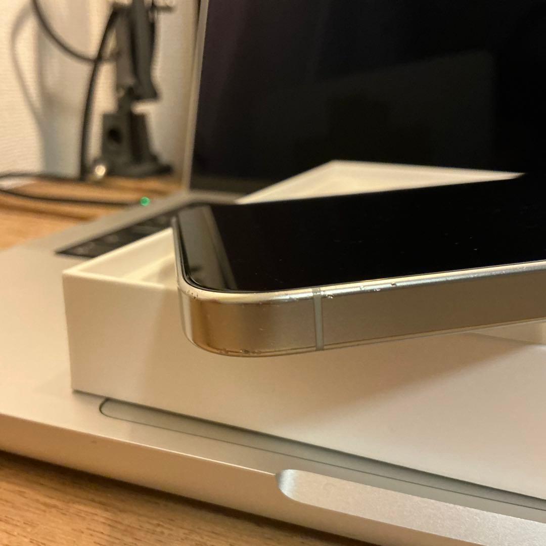 Apple iPhone 15promax ホワイト