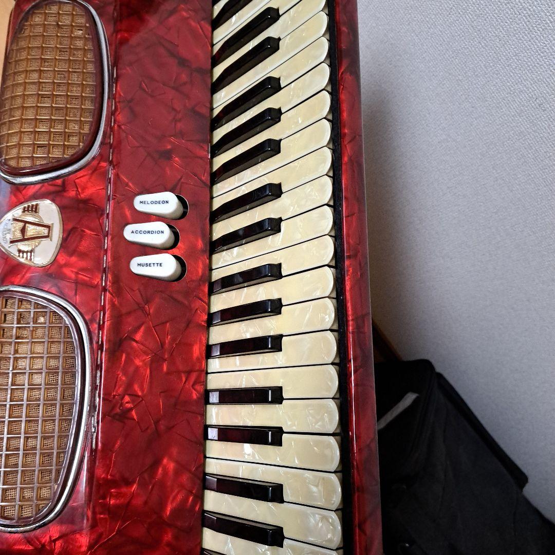 ヴィンテージEXCELSIOR .mod400アコーディオン 41鍵盤マイク内蔵