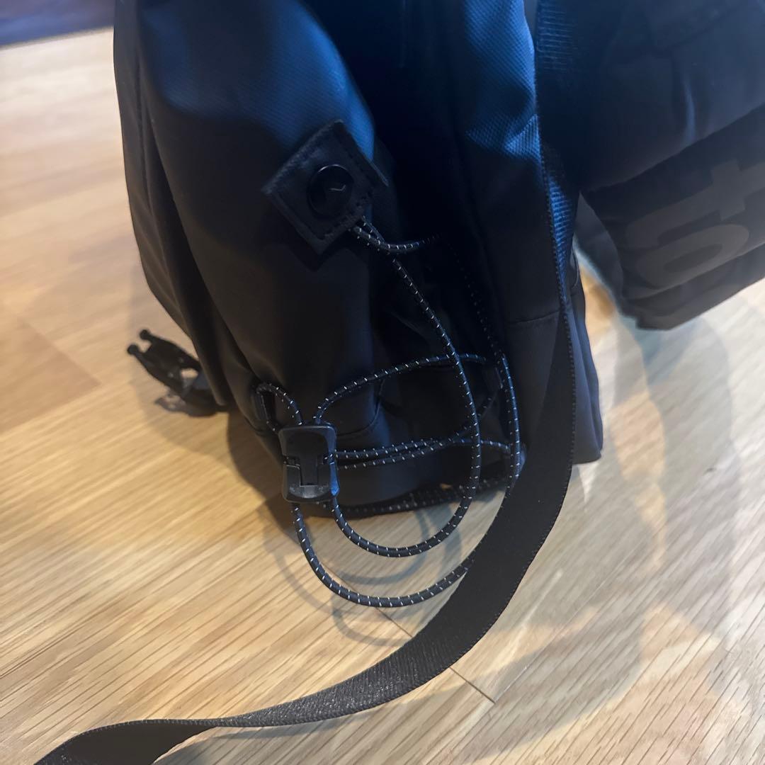 パ*カ様 topologie メッセンジャーサコッシュラージ （本体のみ）