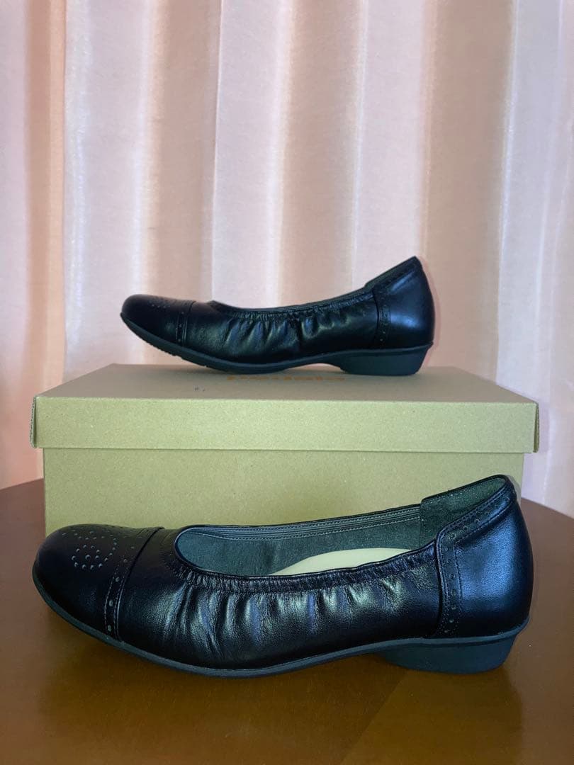 【美品】ASICS pedala ペダラ バレエシューズ　黒　23㎝3E