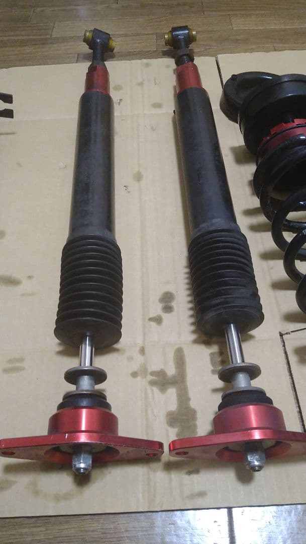 プレマシー用車高調CREW CR3W 　 フロントRSR 　リヤラルグス