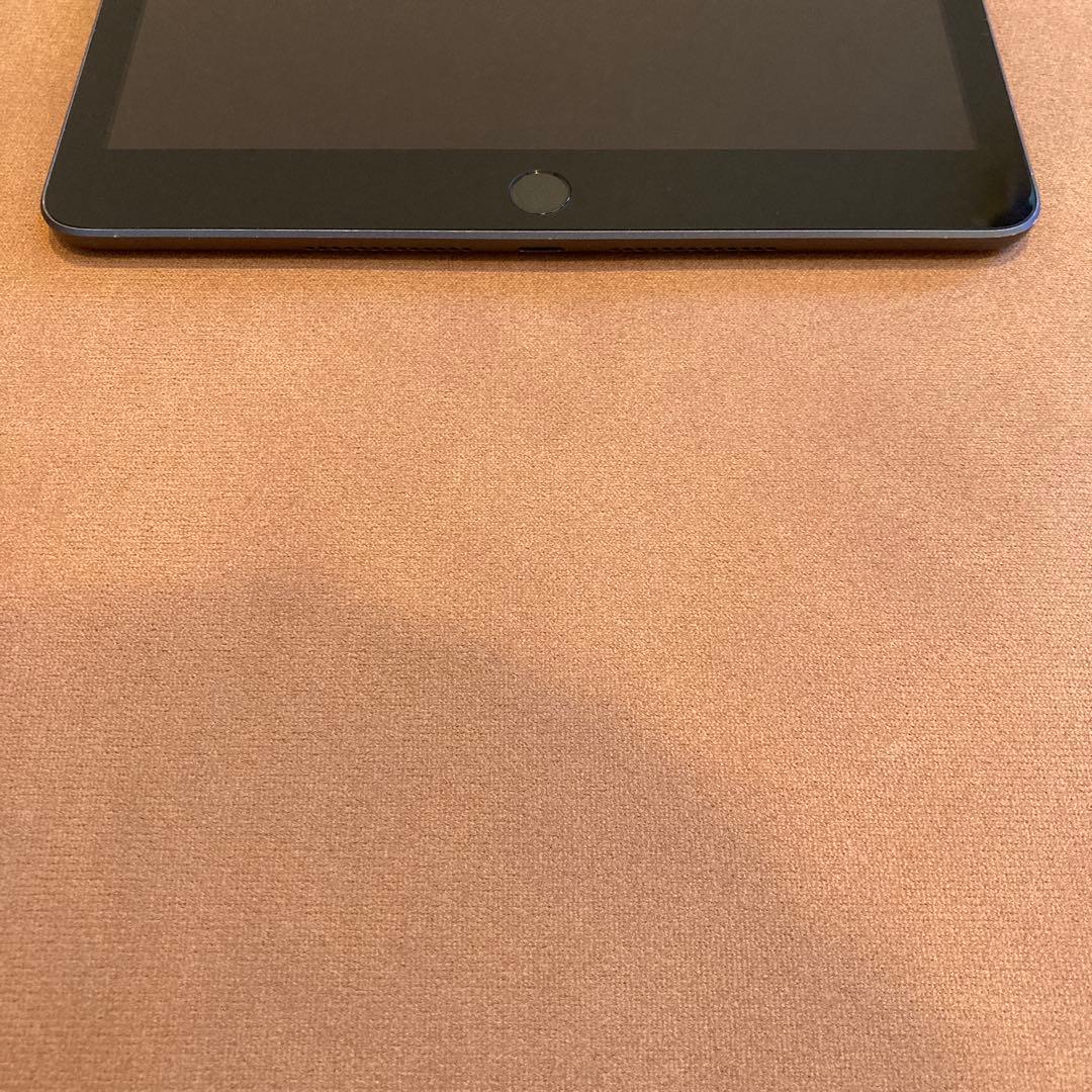 3438【早い者勝ち】iPad7 第7世代 32GB WIFIモデル☆