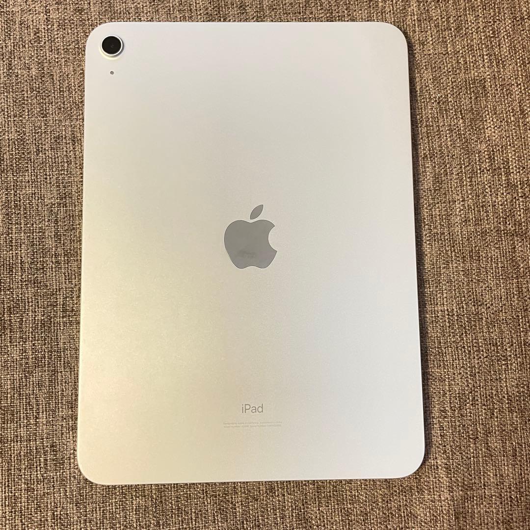【使用浅美品】iPad 第10世代 64GB Wifiモデル シルバー