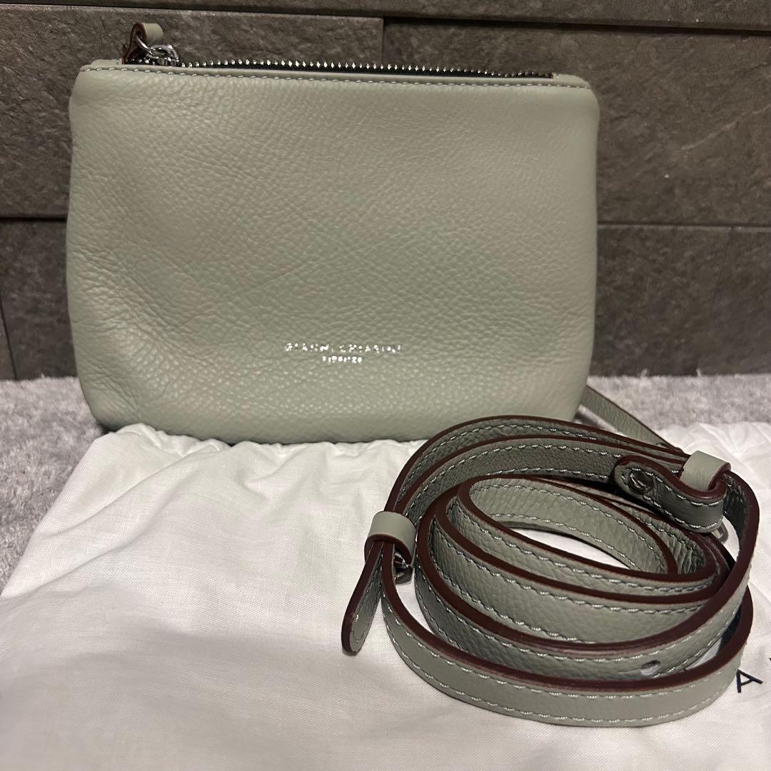 くまさん様GIANNI CHIARINI デュアS 2WAY ペールグリーン