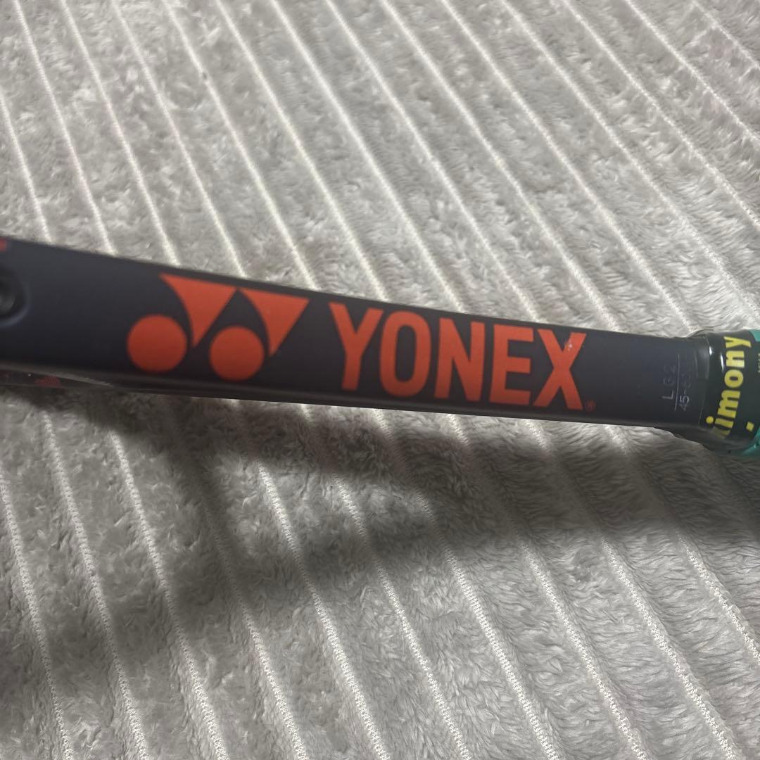YONEX VCORE PRO 100L テニスラケット